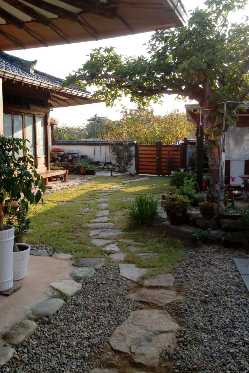 Gyeongju Guesthouse Huewon Exterior photo