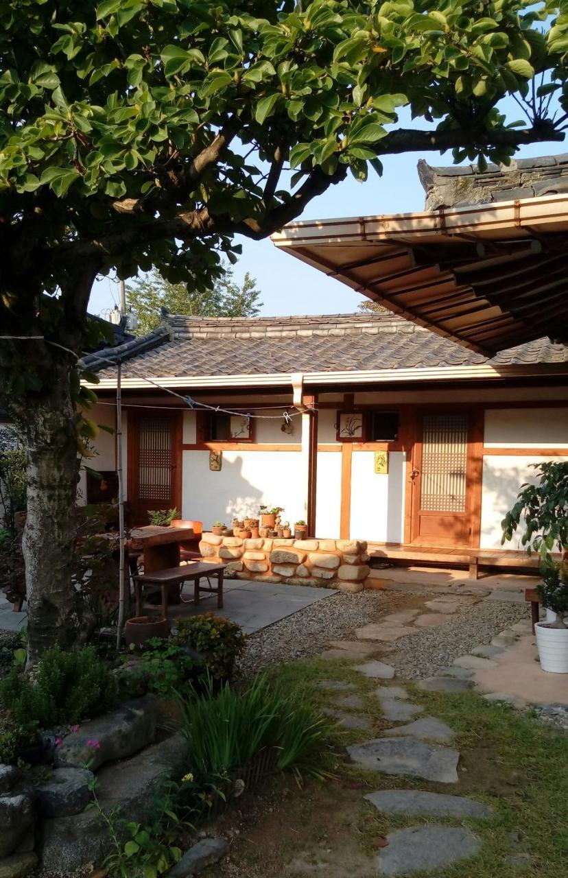 Gyeongju Guesthouse Huewon Exterior photo